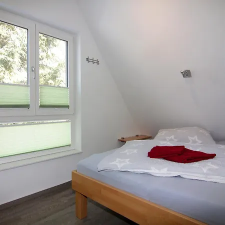 Doppelhaushaelfte Lee In Zingst, Cleaning Included 別荘 ツィングシュト